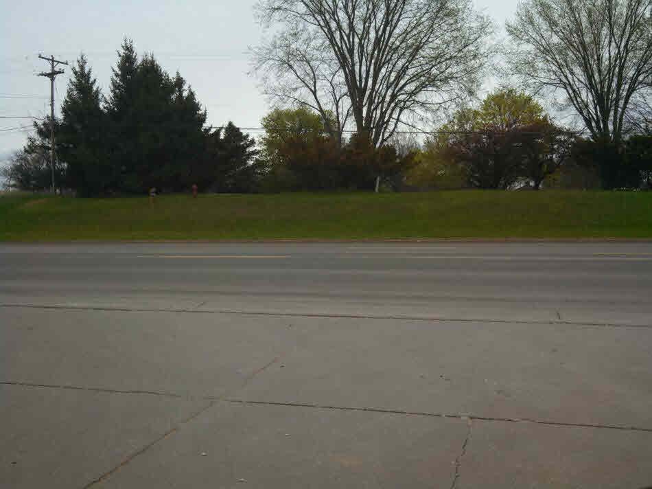 Lot B S Clare: Lot B S Clare, Clare, MI 48617